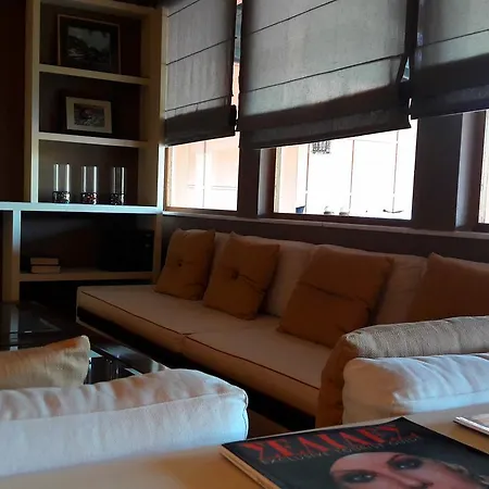 Hotel Zorbas *